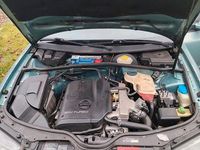 Gebraucht VW Passat 150 PS (110 kW) 1998 Grün Limousine