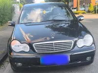 Gebraucht Mercedes C180 129 PS (94 kW) 2001 Andere farben Limousine