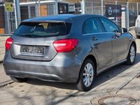Gebraucht Mercedes A200 136 PS (100 kW) 2013 Grau Limousine