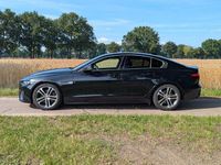 Gebraucht Jaguar XE R-Dynamic 180 PS (132 kW) 2020 Schwarz Limousine