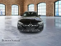 Gebraucht Mercedes C220 200 PS (147 kW) 2022 Metalliclack obsidianschwarz Kombi