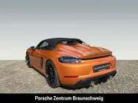 Neu Porsche 718 Spyder 500 PS (367 kW) 2026 Gold Cabrio