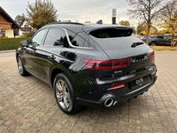 Second-hand Genesis GV70 Sport 305 CP (224 kW) 2025 Negru SUV