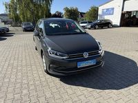 Gebraucht VW Golf Sportsvan Highline 150 PS (110 kW) 2020 Uranograu/cinza urano Van / Kleinbus