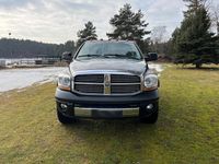 Usado Dodge Ram 309 HP (227 kW) 2006 Preto Pickup