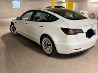 Gebraucht Tesla Model 3 Standard Range 239 kW (325 PS) 2021 Weiß Limousine
