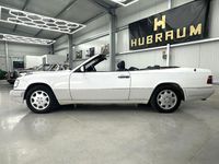 Usata Mercedes E320 220 CV (161 kW) 1994 Bianco Cabrio