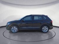 Gebraucht VW Tiguan Life 150 PS (110 kW) 2022 Deep black perleffekt SUV