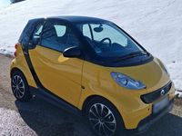 Gebraucht Smart ForTwo Coupé 61 PS (44 kW) 2014 Gelb Coupé
