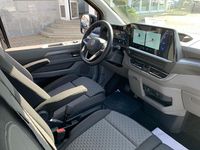 Neu VW Caravelle Style 170 PS (125 kW) 2026 Schwarz Van / Kleinbus