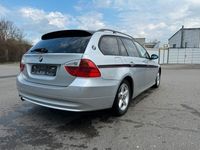 gebraucht BMW 320 i Touring,Gepflegt,PNRDCH,Klima,ALU,PDC,TÜV