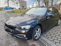 Gebraucht BMW 318 Advantage 136 PS (100 kW) 2017 Schwarz Limousine
