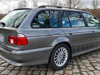 Gebraucht BMW 525 163 PS (119 kW) 2003 Grau Kombi