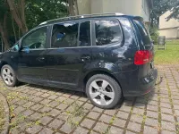 Gebraucht VW Touran 105 PS (77 kW) 2012 Schwarz Van / Kleinbus