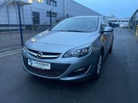gebraucht Opel Astra ST Edition 1.6*ECO*NAVI*SHZ*AHK*TEM*PDC