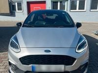Gebraucht Ford Fiesta ST-Line 140 PS (102 kW) 2018 Silber Kleinwagen