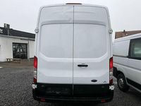Gebraucht Ford Transit Trend 170 PS (125 kW) 2021 Frostweiã Van / Kleinbus