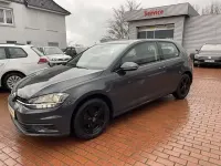Gebraucht VW Golf VII Trendline 86 PS (63 kW) 2018 Grau Limousine