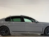 Gebraucht BMW 745L M Sport 286 PS (210 kW) 2022 Grau Limousine