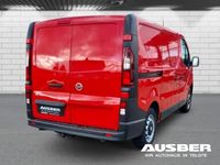 Gebraucht Nissan NV300 95 PS (69 kW) 2018 Rot Van