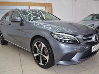 Gebraucht Mercedes C300 Avantgarde 194 PS (142 kW) 2020 Grau Limousine