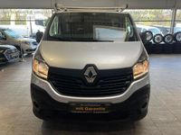 Gebraucht Renault Trafic 145 PS (106 kW) 2018 Silber Van / Kleinbus