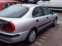 Gebraucht Mitsubishi Carisma Elegance 125 PS (91 kW) 2002 Mitsubischi Limousine