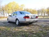 Gebraucht Mercedes E430 Avantgarde 279 PS (205 kW) 1998 Silber Limousine