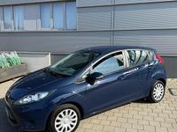 Gebraucht Ford Fiesta 60 PS (44 kW) 2009 Blau Kleinwagen