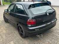 Gebraucht Opel Astra 125 PS (91 kW) 1993 Schwarz Limousine