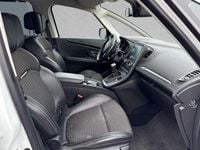 Gebraucht Renault Scénic IV Intens 116 PS (85 kW) 2018 Weiß (weiß) Van / Kleinbus