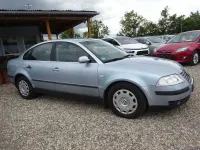 Gebraucht VW Passat Comfortline 116 PS (85 kW) 2001 Blau Limousine