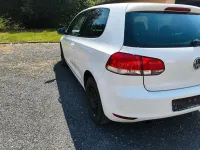 Gebraucht VW Golf VI Style 105 PS (77 kW) 2011 Weiß Limousine