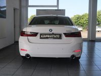 Gebraucht BMW 320 Performance 184 PS (135 kW) 2024 Alpinweiss iii Limousine