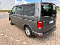 Gebraucht VW Multivan Comfortline 150 PS (110 kW) 2017 Grau Van / Kleinbus