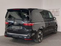 Gebraucht VW Multivan Style 150 PS (110 kW) 2024 Deep black perleffekt Van