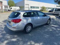 Używany Opel Astra Edition 120 KM (88 kW) 2014 Srebrny Kombi