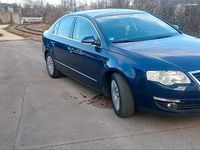 Gebraucht VW Passat 122 PS (89 kW) 2007 Blau Limousine