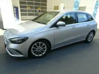 Gebraucht Mercedes B200 150 PS (110 kW) 2019 Silber Kleinwagen