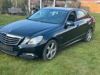 Gebraucht Mercedes E200 184 PS (135 kW) 2010 Schwarz Limousine