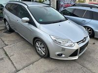 Używany Ford Focus Trend 116 KM (85 kW) 2012 Srebrny Sedan/Limuzyna