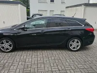 Gebraucht Hyundai i40 Edition 136 PS (100 kW) 2013 Schwarz Kombi