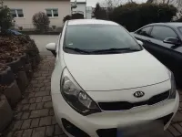 Gebraucht Kia Rio FIFA World Cup Edition 85 PS (62 kW) 2014 Weiß Kleinwagen