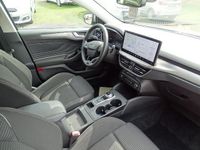 Używany Ford Focus Titanium 116 KM (85 kW) 2024 Srebrny Sedan/Limuzyna