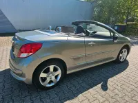 Gebraucht Peugeot 207 CC Active 120 PS (88 kW) 2014 Grau Cabrio