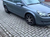 Second-hand Opel Astra 105 CP (77 kW) 2007 Negru Berlinǎ