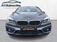 Gebraucht BMW 220 Sport Line 190 PS (139 kW) 2015 Mineralgrau metallic Van / Kleinbus