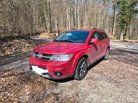 Gebraucht Fiat Freemont 170 PS (125 kW) 2013 Rot SUV