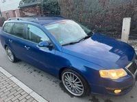 Gebraucht VW Passat Highline 110 PS (80 kW) 2009 Blau Kombi