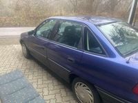 Gebraucht Opel Astra 90 PS (66 kW) 1996 Blau Limousine
